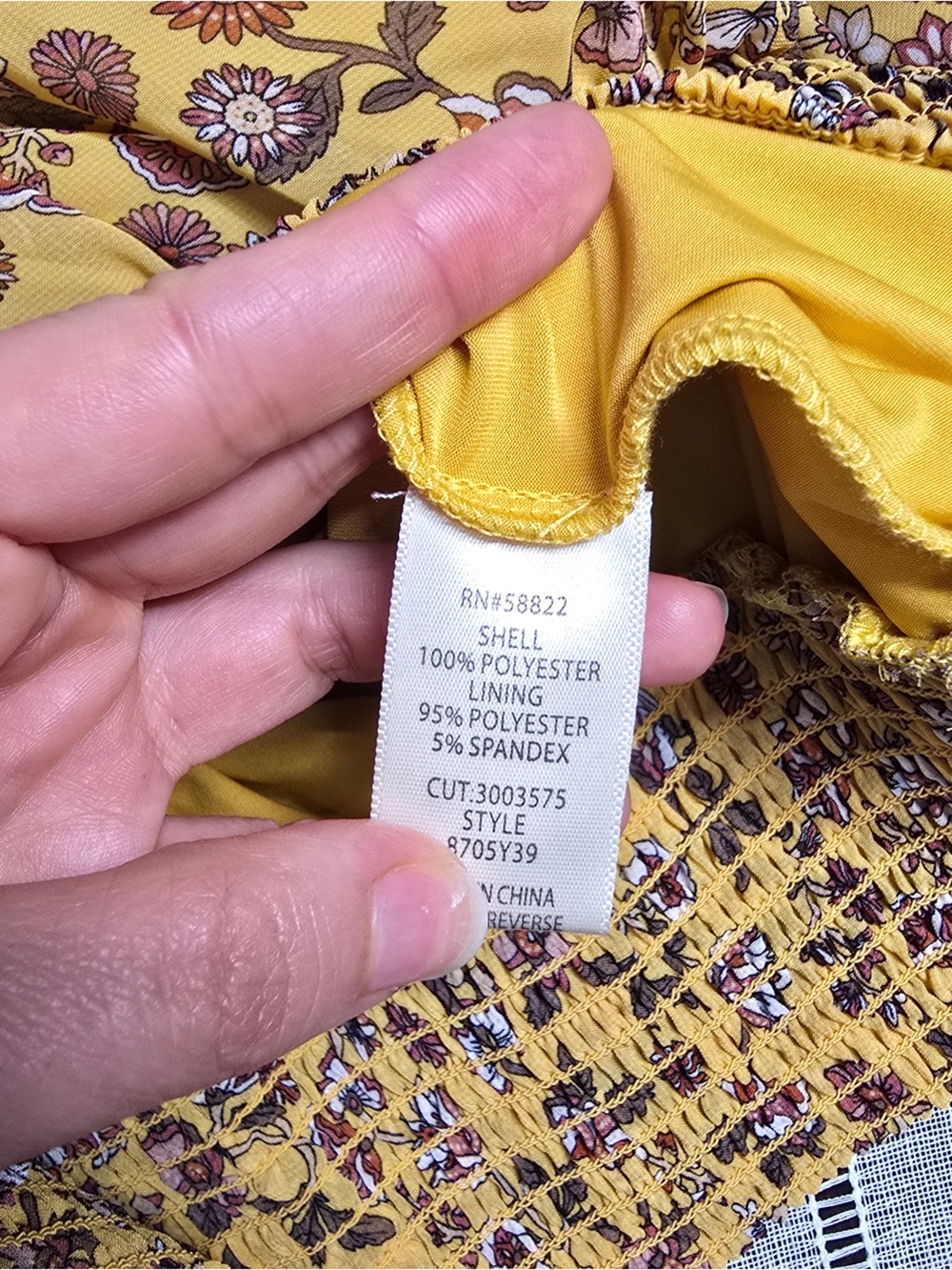 Max Studio Blouse Ruffle Sleeve Yellow Size Large - Picture 10 of 11